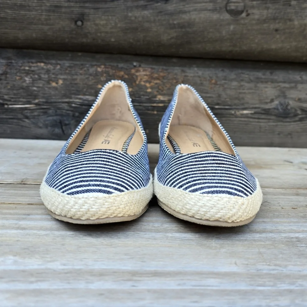 American Eagle by Payless Coastal Nautical Striped Espadrille Comfort Wedge 9.5M